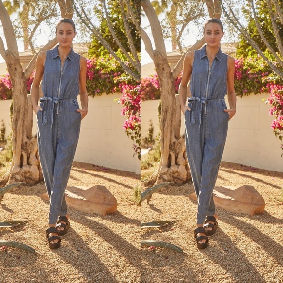 NWT Velvet Heart Tait Malibu Zip Up Jumpsuit, Tencel, Blue, Medium - Picture 2 of 5